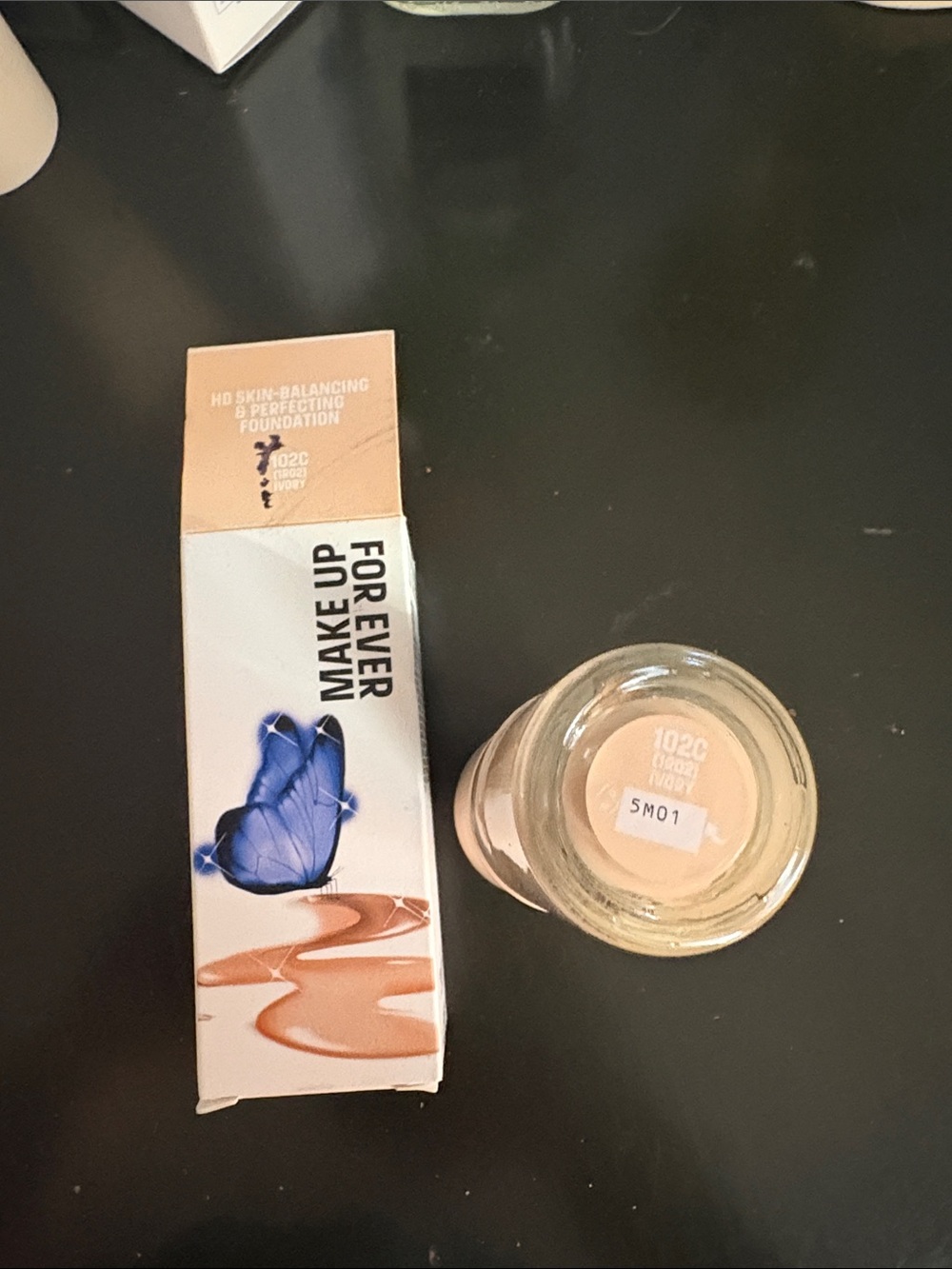 Makeup Forever Foundation Jar & Box in Light Beige (102C)
